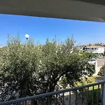 Intera بيت للعطل