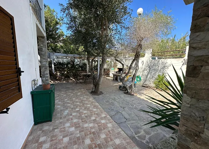 Intera Casa de Férias *